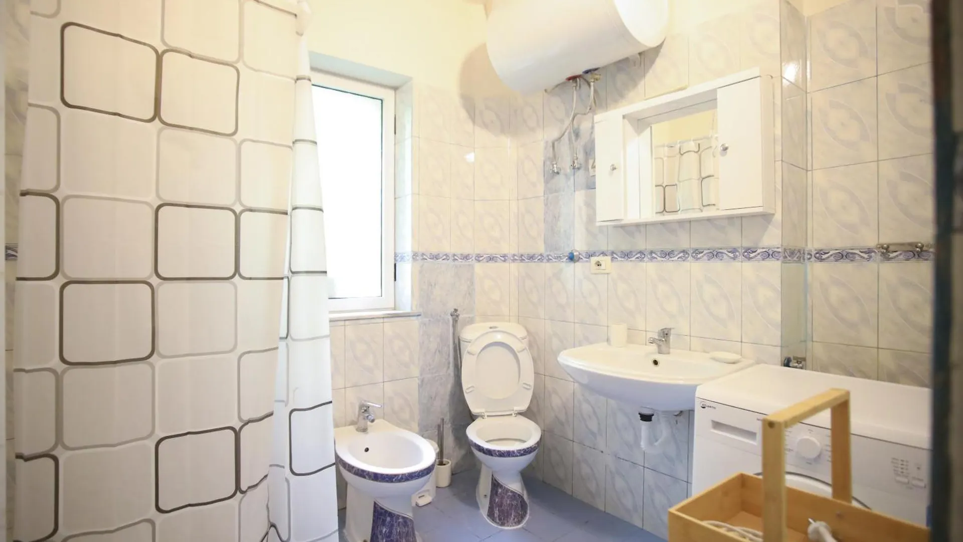 Aria'S Central Apartment Tirana 0*,  Albánie